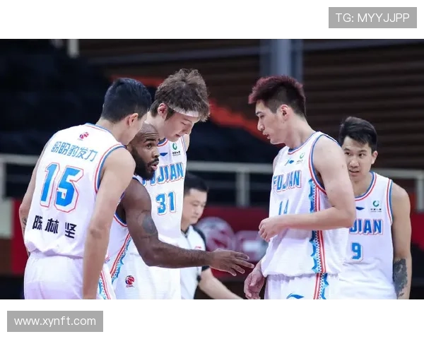 任骏飞领衔广东男篮再创辉煌期待新赛季的精彩表现与成长之路