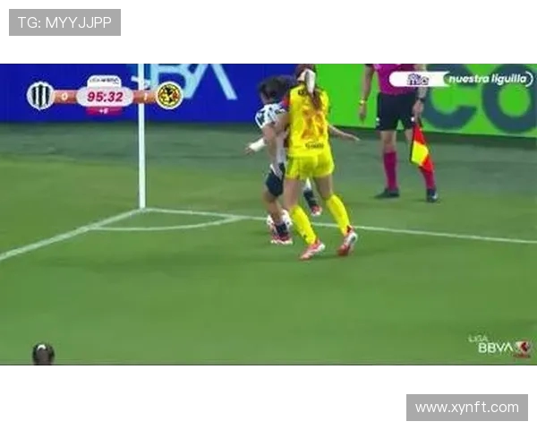 利昂女足与蒙特瑞女足激战正酣争夺女足联赛冠军荣耀