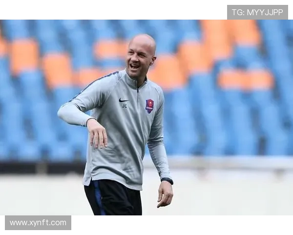 重庆飞盘队状态引发热议球迷对表现褒贬不一的背后原因分析