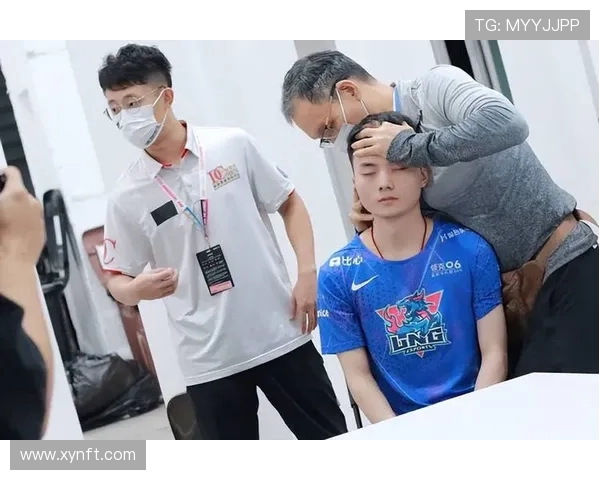 LNG战队状态引发热议球迷对其表现褒贬不一的深度分析 LNG战队状态引发热议球迷对其表现褒贬不一的深度分析