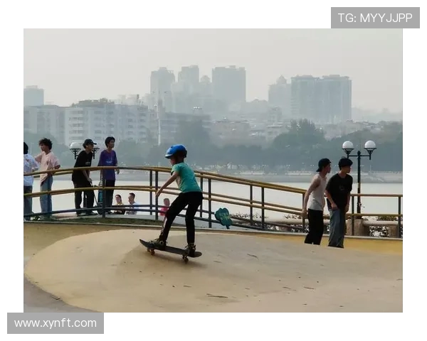 李敏独家分享滑板技巧与心得助你快速提升滑板水平